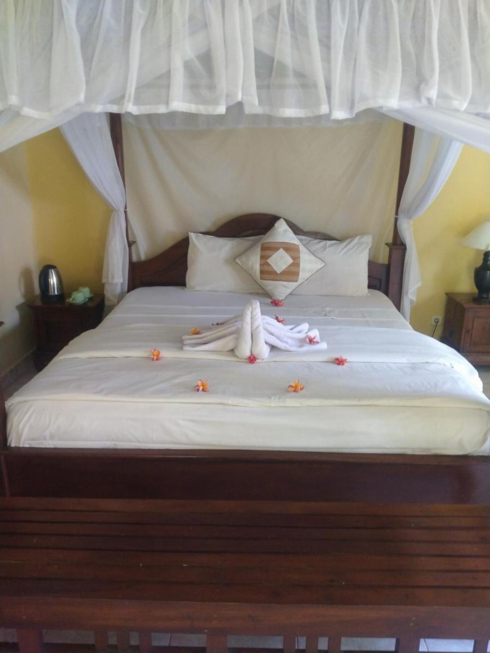Coral Bay Bungalows Amed Bali Image 17
